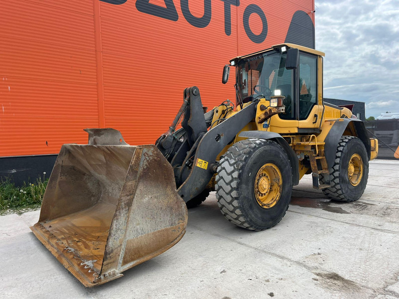 Volvo L 90 F 4x4 CENTRAL LUBRICATION / AC - Kolesni nakladalec: slika 2 Volvo L 90 F 4x4 CENTRAL LUBRICATION / AC - Kolesni nakladalec: slika 2