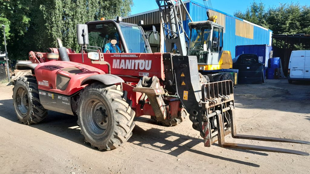 MANITOU MT 1235S - Teleskopski kolesni nakladalnik: slika 2 MANITOU MT 1235S - Teleskopski kolesni nakladalnik: slika 2