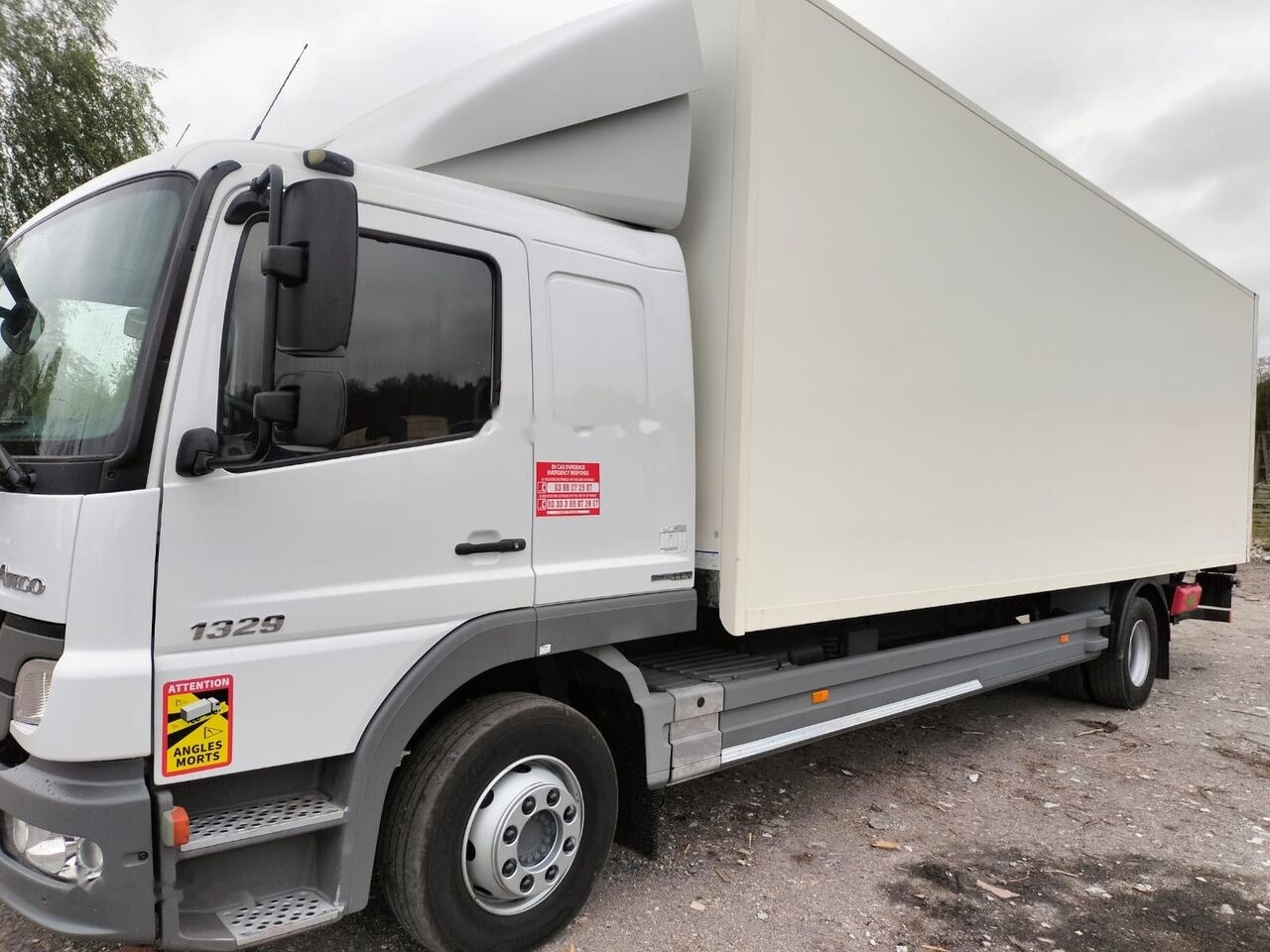Mercedes-Benz ATEGO 1329 - Izotermični tovornjak: slika 4 Mercedes-Benz ATEGO 1329 - Izotermični tovornjak: slika 4