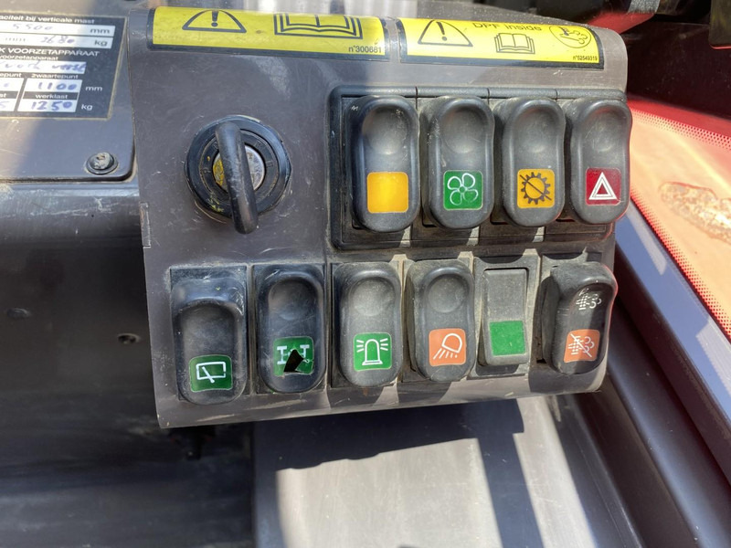 Terenski viličar Manitou M 30-4 ST3B ST3B: slika 7 Terenski viličar Manitou M 30-4 ST3B ST3B: slika 7