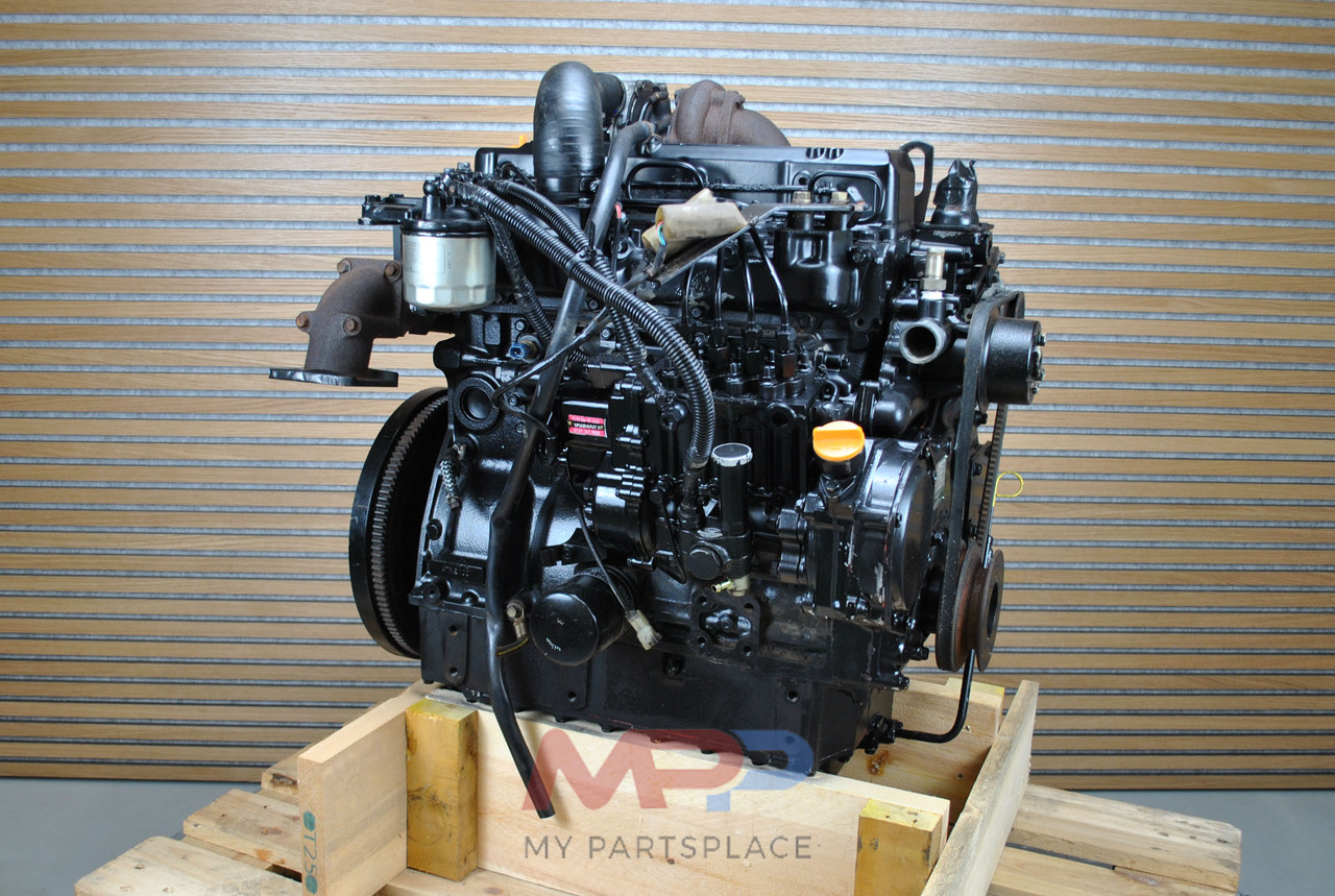 YANMAR 4TNE100-T - Motor za Traktor: slika 1 YANMAR 4TNE100-T - Motor za Traktor: slika 1