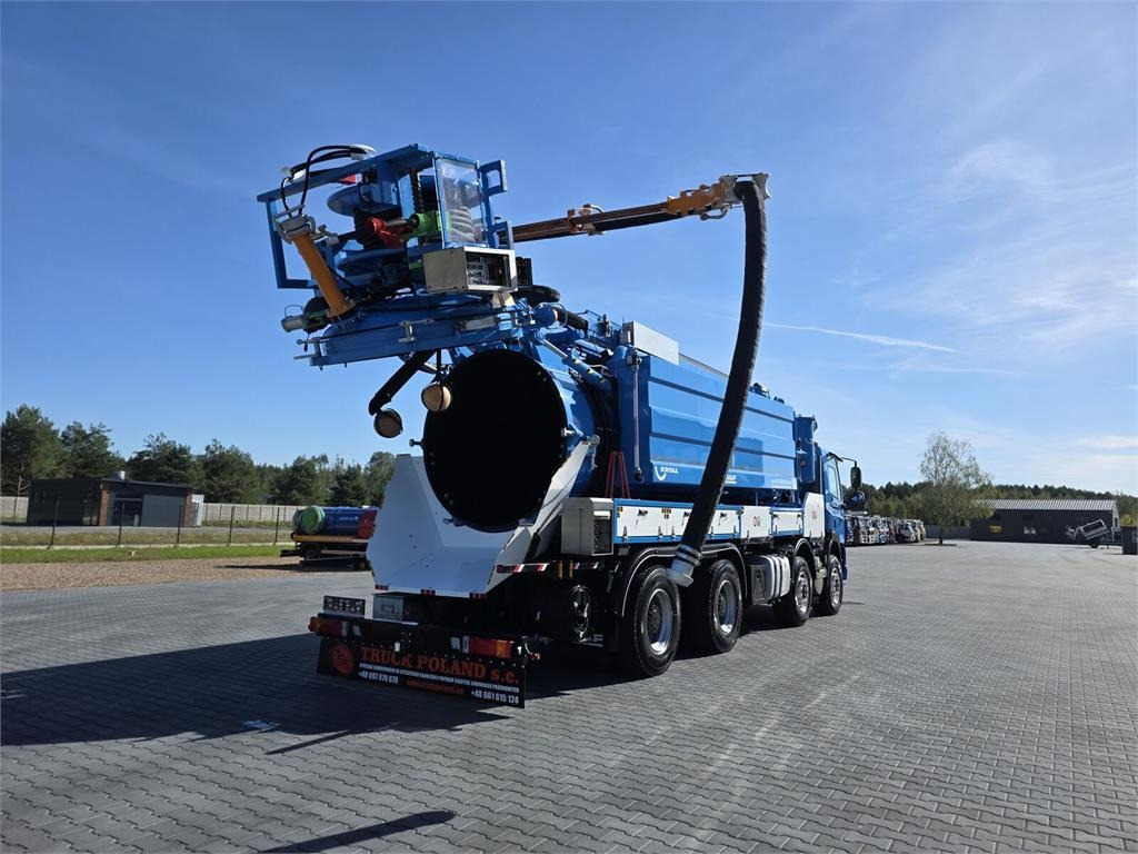 DAF WUKO KROLL 2 x URACA KOMBI FOR SEWER CLEANING - Vakuumski tovornjak: slika 1 DAF WUKO KROLL 2 x URACA KOMBI FOR SEWER CLEANING - Vakuumski tovornjak: slika 1