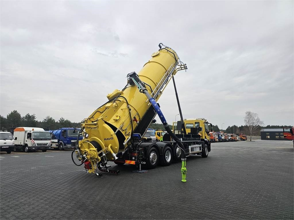 Iveco RAVO WUKO FOR CHANNEL CLEANING druck saug kanal - Vakuumski tovornjak: slika 1 Iveco RAVO WUKO FOR CHANNEL CLEANING druck saug kanal - Vakuumski tovornjak: slika 1