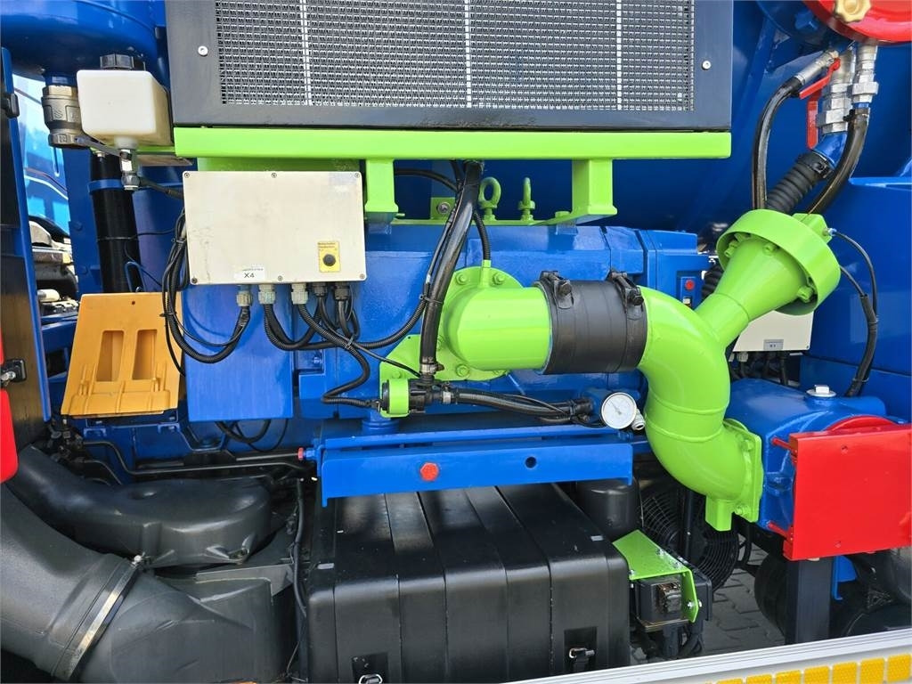 Vakuumski tovornjak Iveco WUKO MULLER KOMBI FOR CHANNEL CLEANING: slika 11