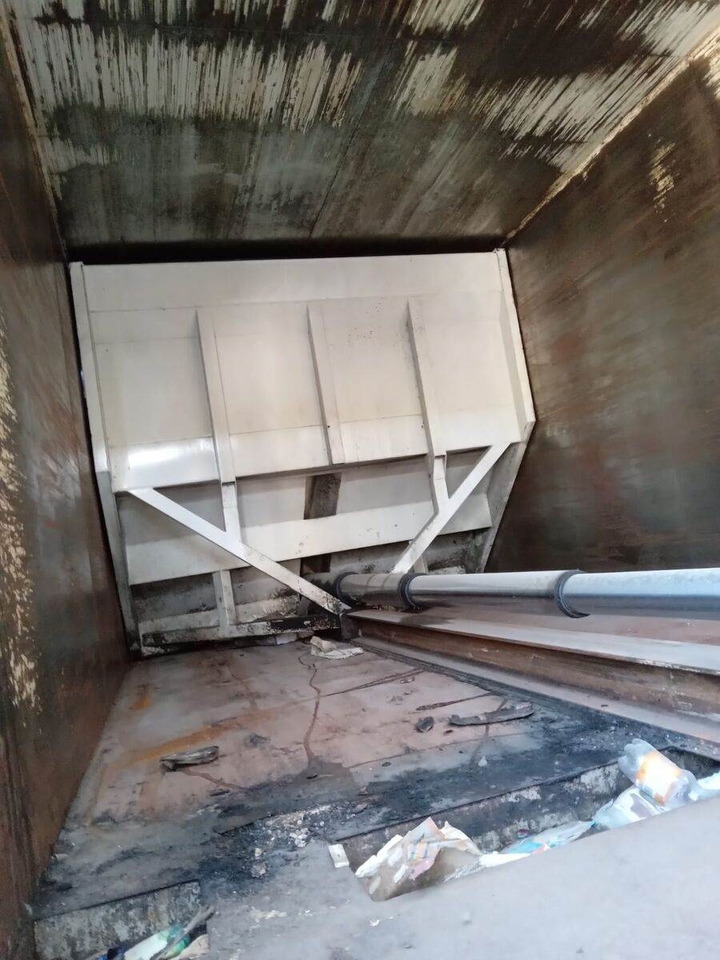 MAN Superstructure garbage truck MOL VDK PUSHER 20m3 - Smetarski tovornjak: slika 4 MAN Superstructure garbage truck MOL VDK PUSHER 20m3 - Smetarski tovornjak: slika 4