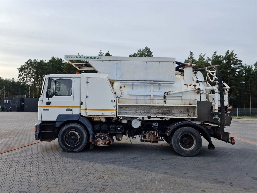 MAN WUKO MORO KOMBI FOR CHANNEL CLEANING - Vakuumski tovornjak: slika 4 MAN WUKO MORO KOMBI FOR CHANNEL CLEANING - Vakuumski tovornjak: slika 4