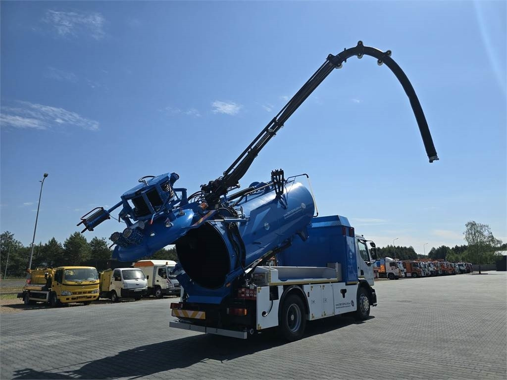 Renault 4x2 WUKO RIVARD for collecting liquid waste - Vakuumski tovornjak: slika 1 Renault 4x2 WUKO RIVARD for collecting liquid waste - Vakuumski tovornjak: slika 1