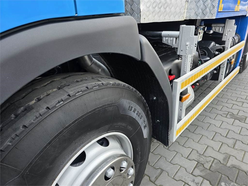 Vakuumski tovornjak Renault MTS DINO 3 Saugbagger vacuum cleaner excavator suc: slika 8