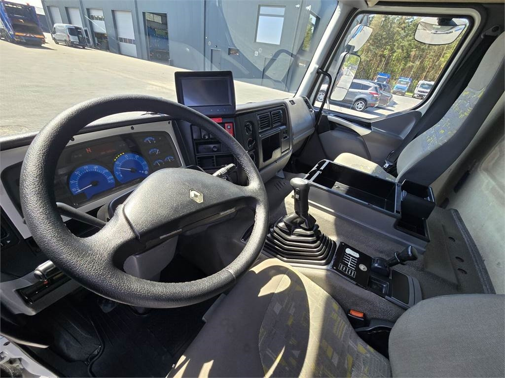 Vakuumski tovornjak Renault WUKO RIVARD for collecting liquid waste: slika 35