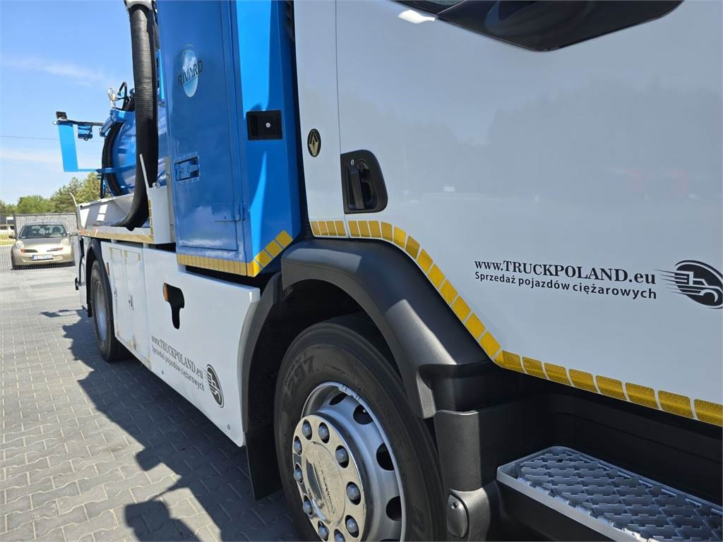 Vakuumski tovornjak Renault WUKO RIVARD for collecting liquid waste: slika 8