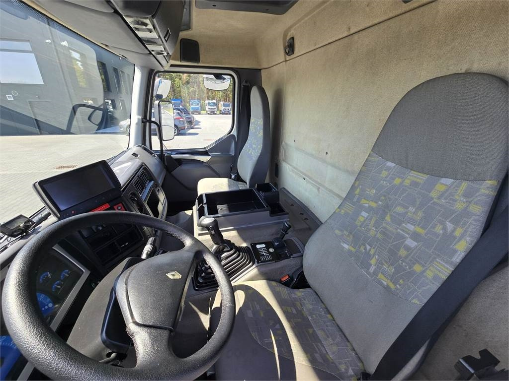 Vakuumski tovornjak Renault WUKO RIVARD for collecting liquid waste: slika 34