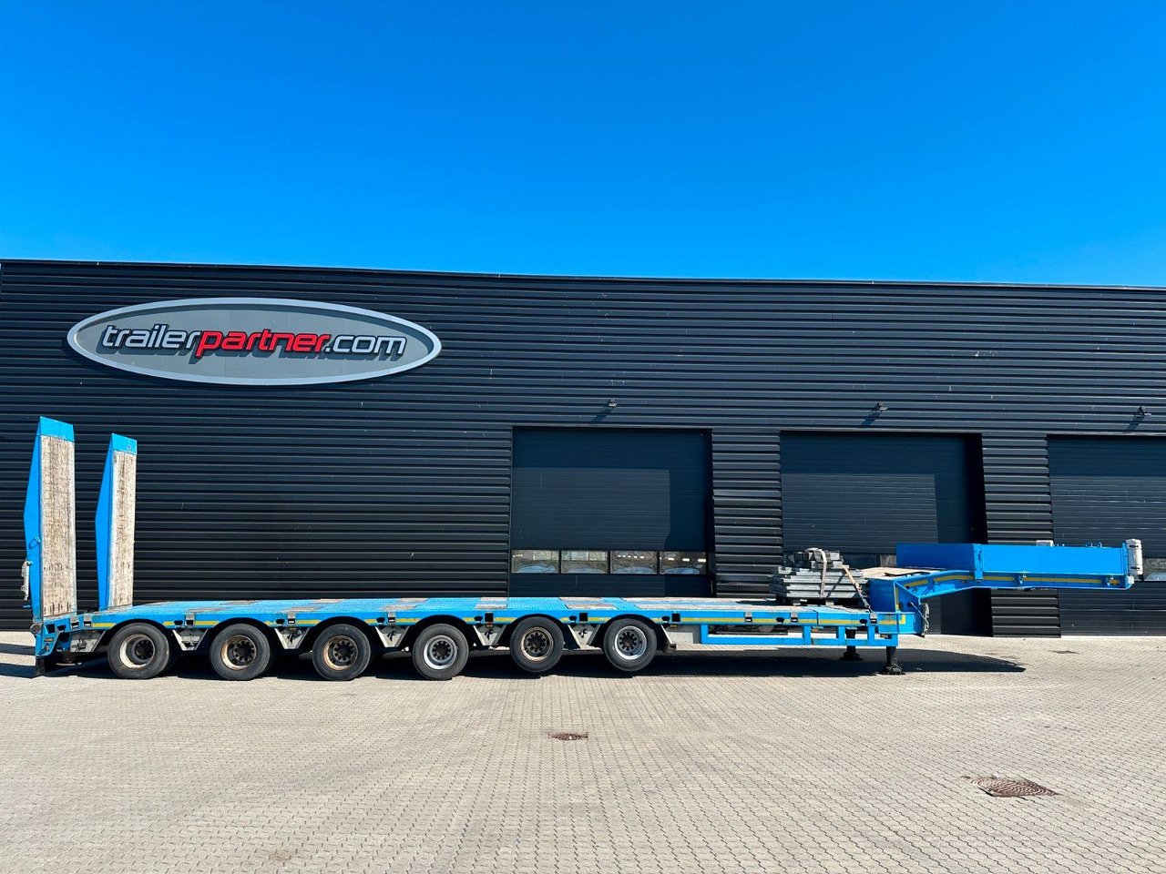 Faymonville Multimax 6 achs tieflader / ausziehbar - Nizko noseča polprikolica: slika 1 Faymonville Multimax 6 achs tieflader / ausziehbar - Nizko noseča polprikolica: slika 1