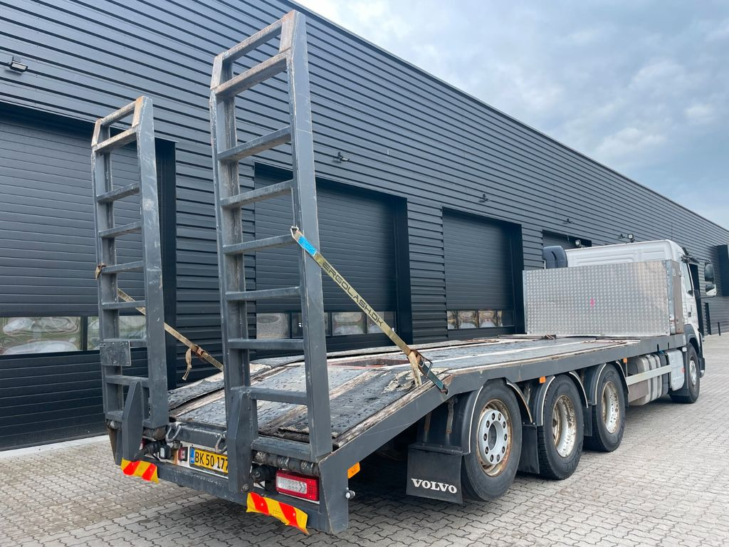 Volvo FMX 420 6x4 Volvo FMX 420 6x4 - Tovornjak s kesonom: slika 4 Volvo FMX 420 6x4 Volvo FMX 420 6x4 - Tovornjak s kesonom: slika 4