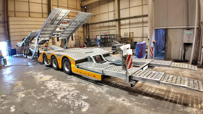 Eroglu 3 Axle Trucks Carriers - Polprikolica avtotransporter: slika 2 Eroglu 3 Axle Trucks Carriers - Polprikolica avtotransporter: slika 2