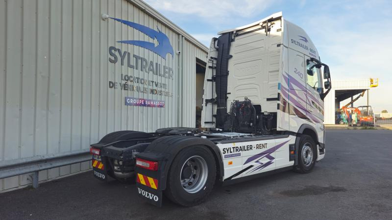 Volvo FH 500 AERO Globetrotter XXL (Location / Rent) - Vlačilec: slika 2 Volvo FH 500 AERO Globetrotter XXL (Location / Rent) - Vlačilec: slika 2