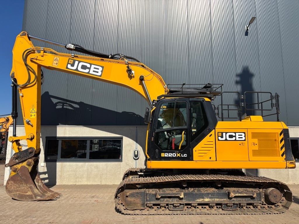JCB 220 XL 4F -- 220X LC -- 220 X LC - 220 - Bager goseničar: slika 2 JCB 220 XL 4F -- 220X LC -- 220 X LC - 220 - Bager goseničar: slika 2
