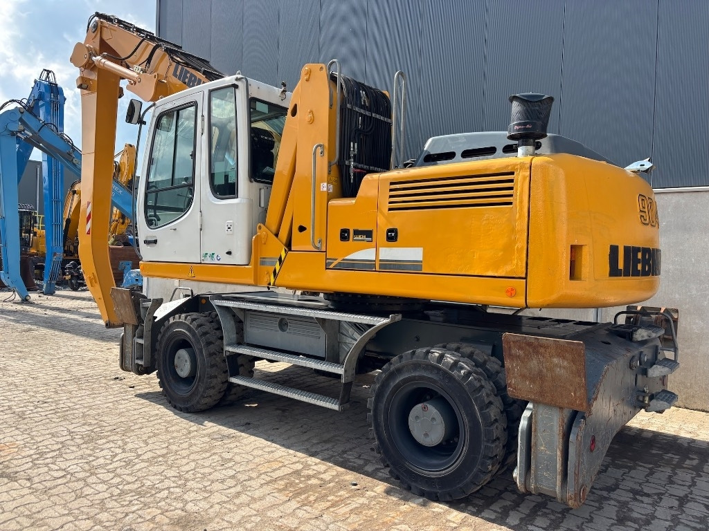 Liebherr A 904 C - Bager za prekladanje primarnih/ Sekundarnih surovin: slika 5 Liebherr A 904 C - Bager za prekladanje primarnih/ Sekundarnih surovin: slika 5
