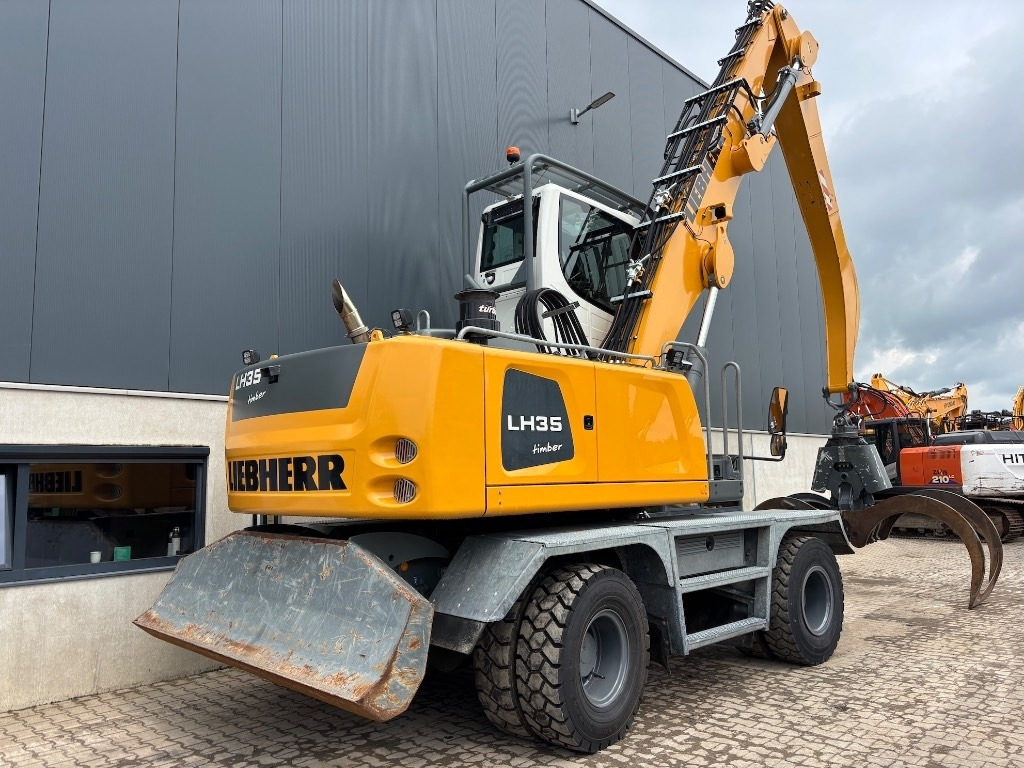Liebherr LH 35 Timber Litronic - LH 30 - LH 40 - Bager za prekladanje primarnih/ Sekundarnih surovin: slika 4 Liebherr LH 35 Timber Litronic - LH 30 - LH 40 - Bager za prekladanje primarnih/ Sekundarnih surovin: slika 4