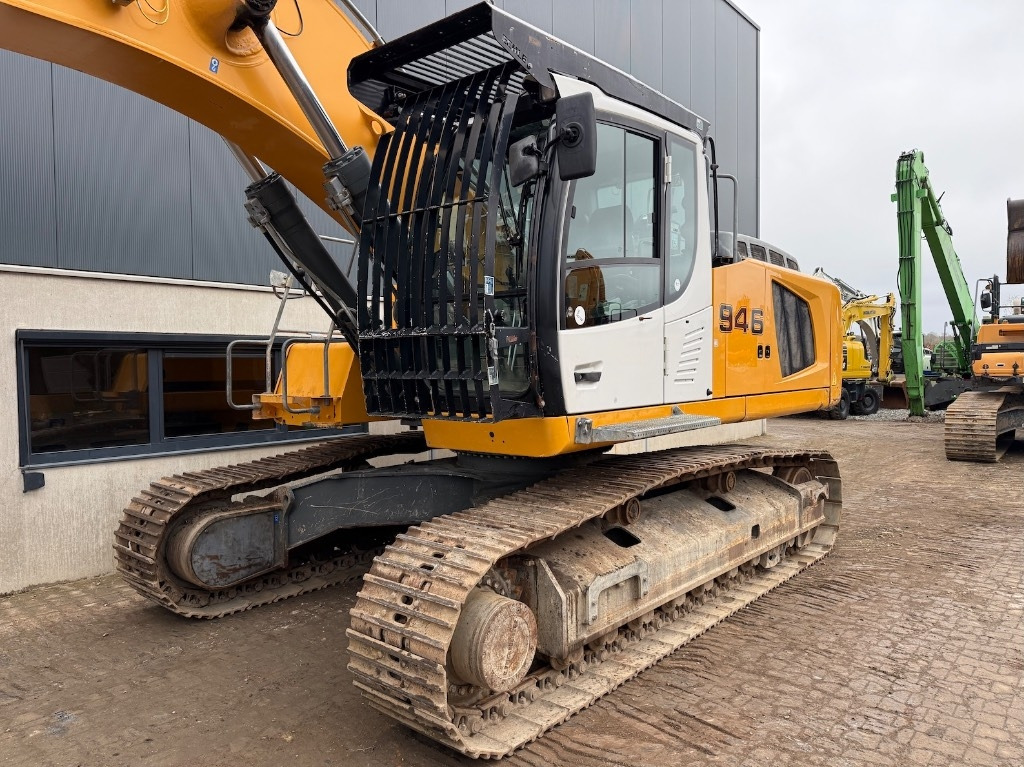 Liebherr R 946 LC - R946 - R946LC - R 938 - Bager goseničar: slika 2 Liebherr R 946 LC - R946 - R946LC - R 938 - Bager goseničar: slika 2