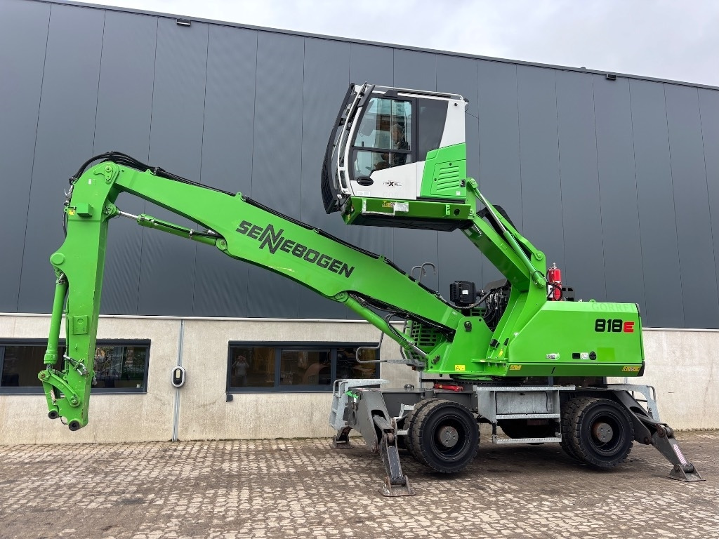 Sennebogen 818 E - 818 M - 818M - 818E XL - Bager za prekladanje primarnih/ Sekundarnih surovin: slika 2 Sennebogen 818 E - 818 M - 818M - 818E XL - Bager za prekladanje primarnih/ Sekundarnih surovin: slika 2
