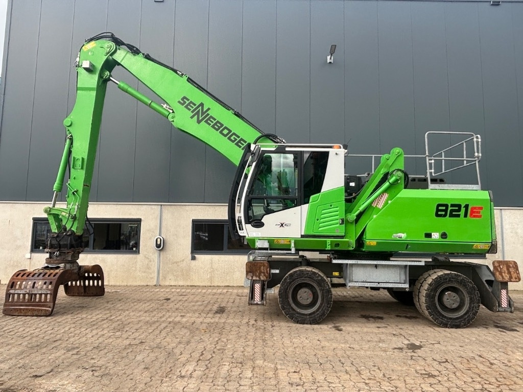 Sennebogen 821 M - 821 E - 821 ME - Bager za prekladanje primarnih/ Sekundarnih surovin: slika 5 Sennebogen 821 M - 821 E - 821 ME - Bager za prekladanje primarnih/ Sekundarnih surovin: slika 5