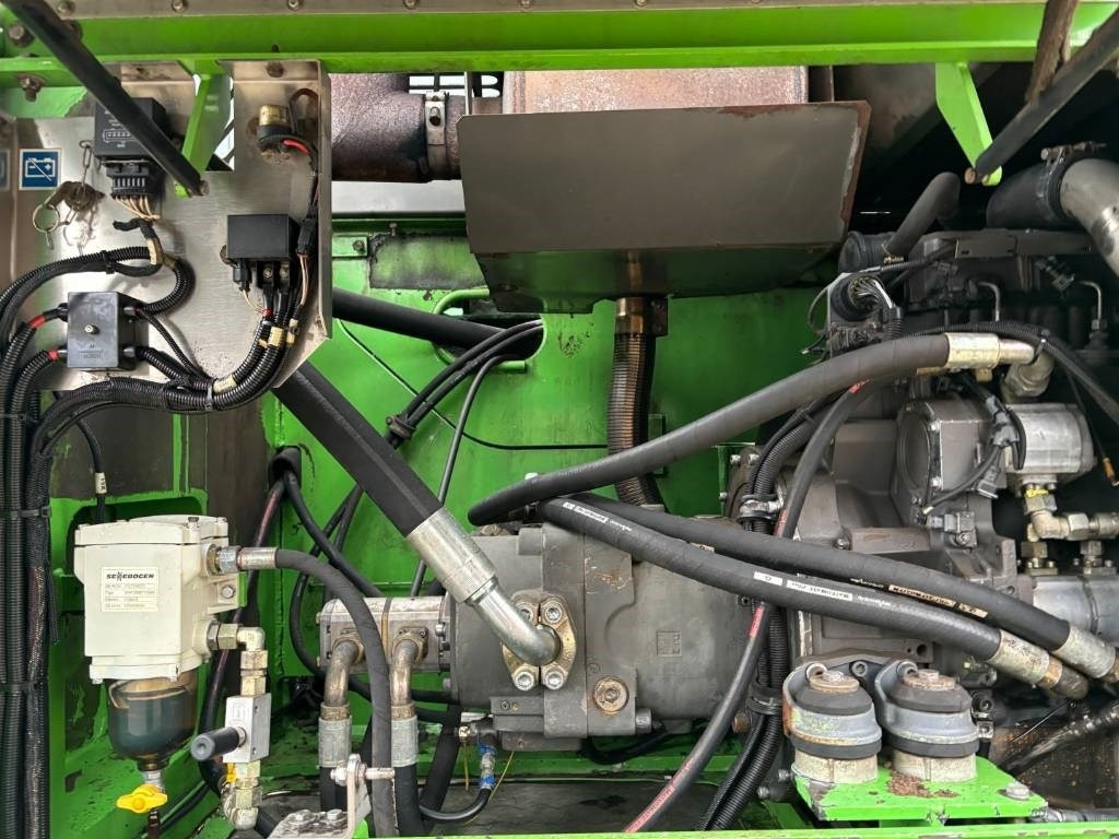 Bager za prekladanje primarnih/ Sekundarnih surovin Sennebogen 835R HD -- Hydr undercarriage -- 835: slika 42