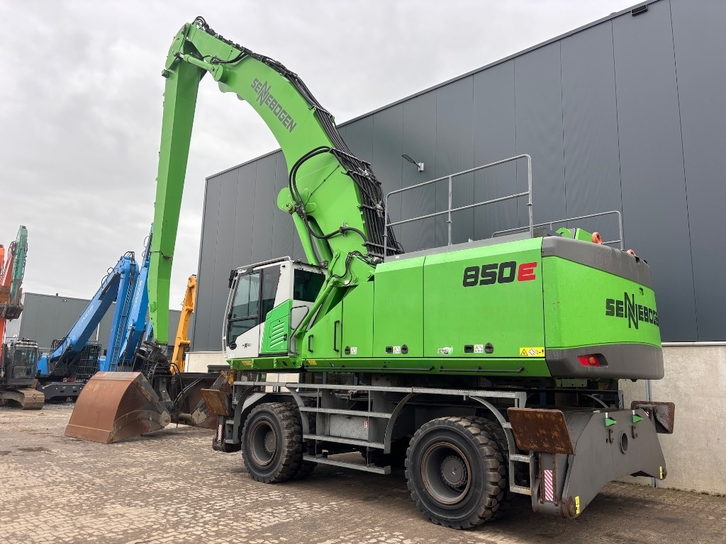 Sennebogen 850 M - 855 M - 870 - 840 - Bager za prekladanje primarnih/ Sekundarnih surovin: slika 3 Sennebogen 850 M - 855 M - 870 - 840 - Bager za prekladanje primarnih/ Sekundarnih surovin: slika 3