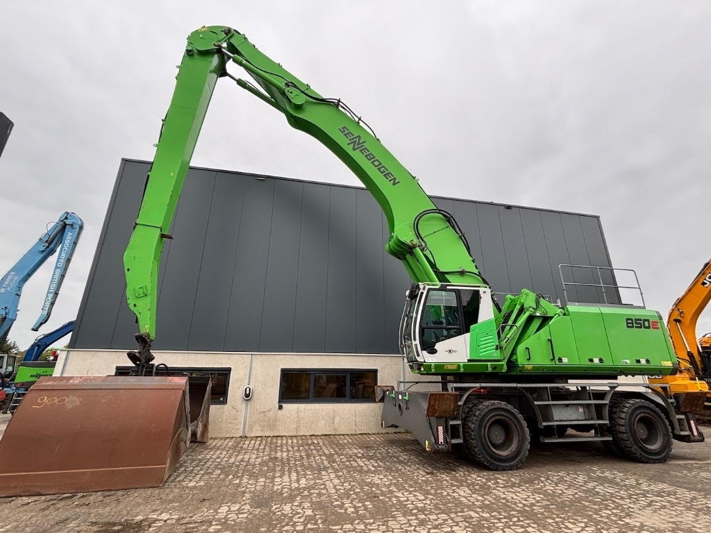Sennebogen 850 M - Bager za prekladanje primarnih/ Sekundarnih surovin: slika 2 Sennebogen 850 M - Bager za prekladanje primarnih/ Sekundarnih surovin: slika 2