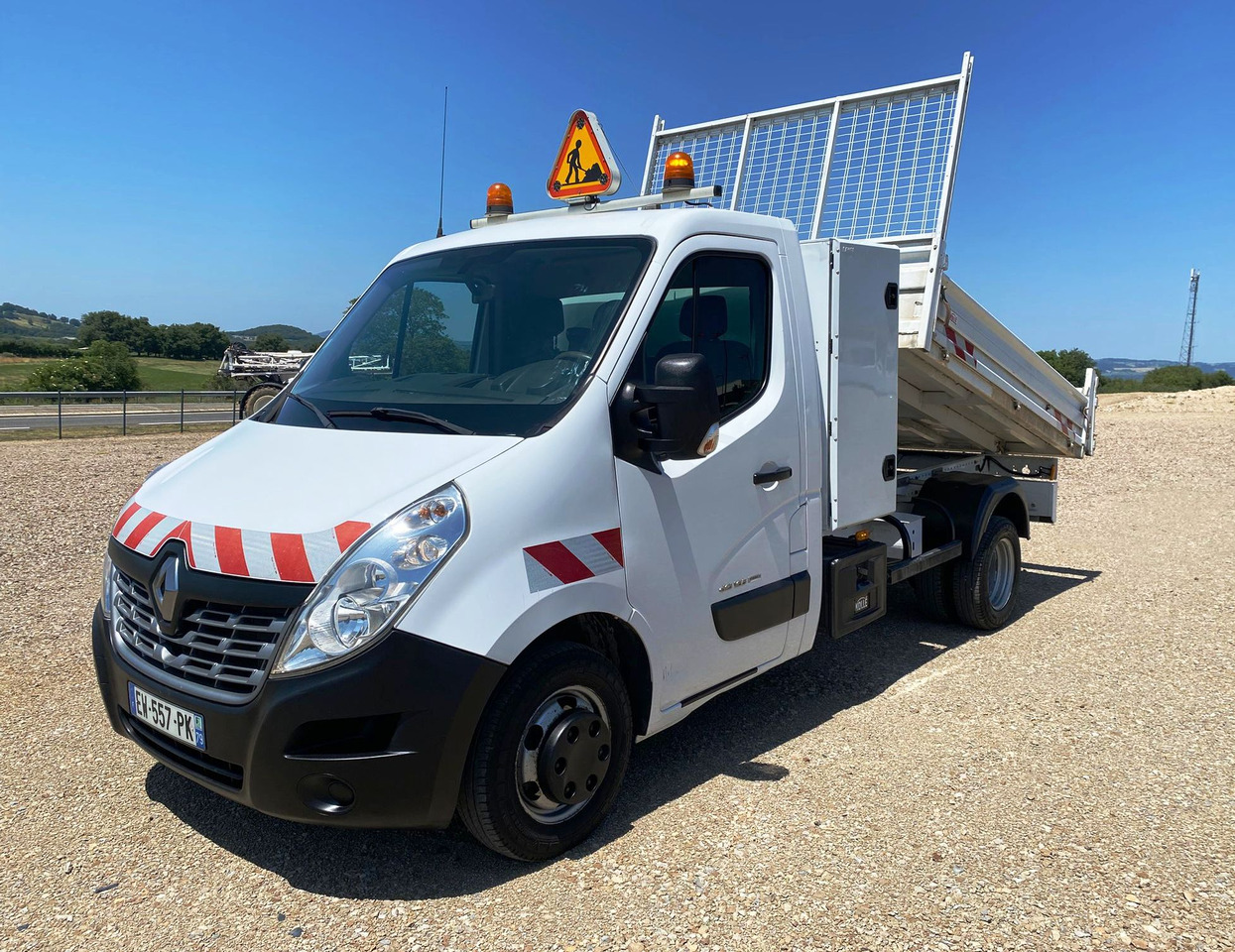 RENAULT Master III 2.3 DCI 165 ENERGY GRAND CONFORT BENNE+COFFRE - Dostavno vozilo prekucnik: slika 1 RENAULT Master III 2.3 DCI 165 ENERGY GRAND CONFORT BENNE+COFFRE - Dostavno vozilo prekucnik: slika 1