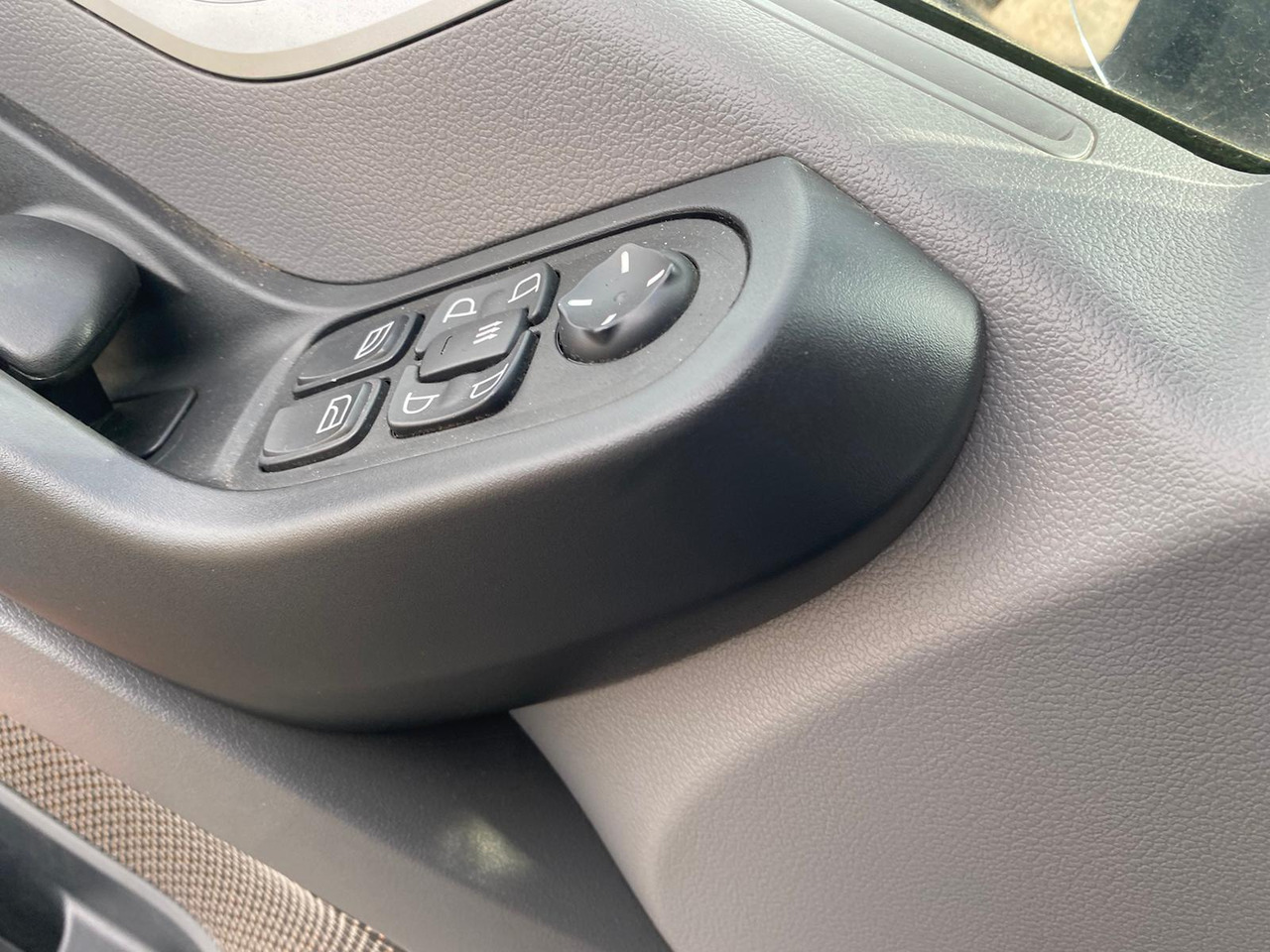 Vlačilec DAF XF 510 Super Space Cab: slika 10 Vlačilec DAF XF 510 Super Space Cab: slika 10