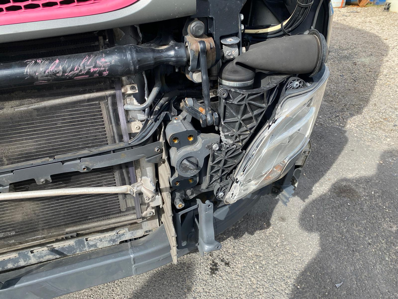 Vlačilec DAF XF 510 Super Space Cab: slika 26 Vlačilec DAF XF 510 Super Space Cab: slika 26