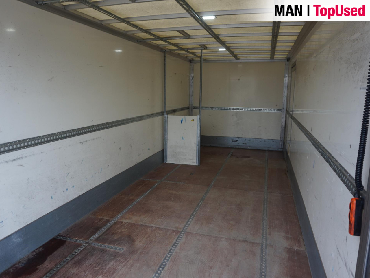 MAN TGL 8.160 4X2 BB - Tovornjak zabojnik: slika 5 MAN TGL 8.160 4X2 BB - Tovornjak zabojnik: slika 5