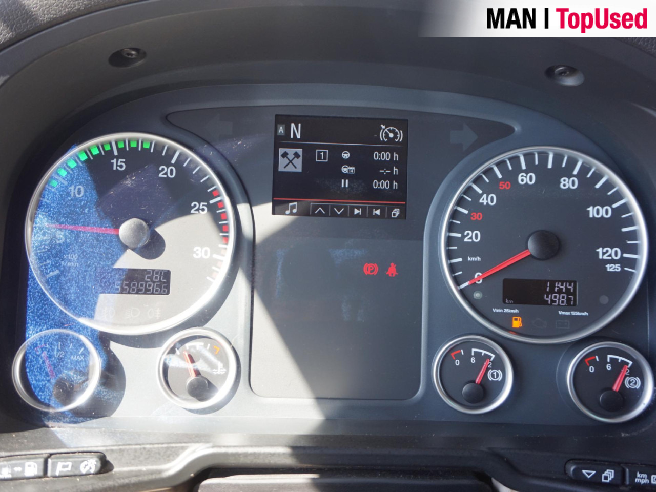 MAN TGX 18.470 4X2 BLS / XLX / 2 Tanks / EURO 6 - Vlačilec: slika 4 MAN TGX 18.470 4X2 BLS / XLX / 2 Tanks / EURO 6 - Vlačilec: slika 4