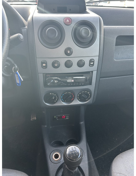 Citroën Berlingo 1.9d / 150 dkm / Frigo Box -25 gr. / APK TUV 10-26 - Hladilno vozilo: slika 5 Citroën Berlingo 1.9d / 150 dkm / Frigo Box -25 gr. / APK TUV 10-26 - Hladilno vozilo: slika 5