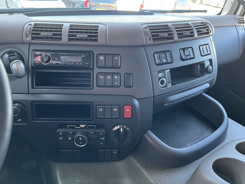 DAF CF 260 FA / 18 Ton / 67 dkm / Box / Laadklep / APK 07-25 - Tovornjak zabojnik: slika 5 DAF CF 260 FA / 18 Ton / 67 dkm / Box / Laadklep / APK 07-25 - Tovornjak zabojnik: slika 5