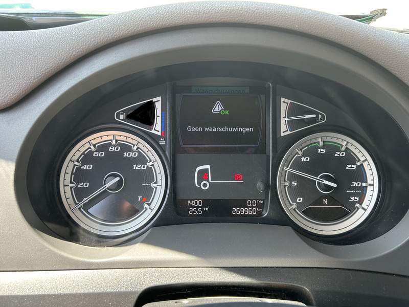 DAF CF 260 FA / Carrier Koeler - 30 gr / Chereau Frigobox / Laadklep 2000 kg - Tovornjak hladilnik: slika 4 DAF CF 260 FA / Carrier Koeler - 30 gr / Chereau Frigobox / Laadklep 2000 kg - Tovornjak hladilnik: slika 4