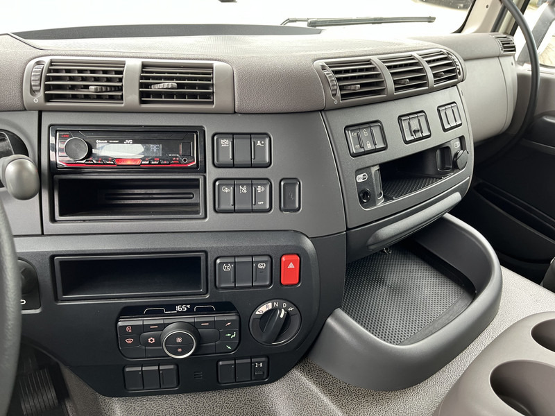 DAF CF 260 FA / Carrier Koeler - 30 gr / Chereau Frigobox / Laadklep 2000 kg - Tovornjak hladilnik: slika 5 DAF CF 260 FA / Carrier Koeler - 30 gr / Chereau Frigobox / Laadklep 2000 kg - Tovornjak hladilnik: slika 5