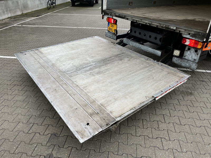 Tovornjak zabojnik DAF LF 180 FA Euro 6 / 12 Ton / 347 dkm / Box / LBW: slika 11