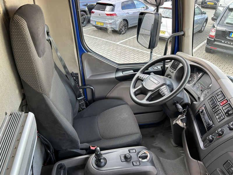 DAF LF 210 FA / 12 Ton / 466 dkm / Curtainside / Loadlift / APK TUV 05-26 - Tovornjak s ponjavo: slika 3 DAF LF 210 FA / 12 Ton / 466 dkm / Curtainside / Loadlift / APK TUV 05-26 - Tovornjak s ponjavo: slika 3