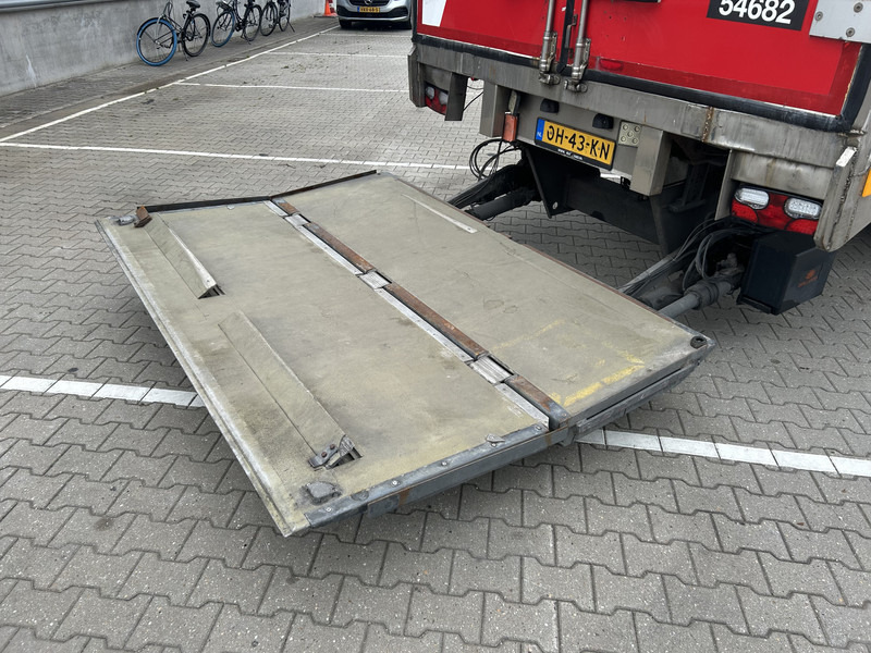 H.T.F. HZO 39 / Carrier Vector 1800 Frigo / Flowers / Loadlift 2500 kg / NL Trailer - Polprikolica hladilnik: slika 5 H.T.F. HZO 39 / Carrier Vector 1800 Frigo / Flowers / Loadlift 2500 kg / NL Trailer - Polprikolica hladilnik: slika 5