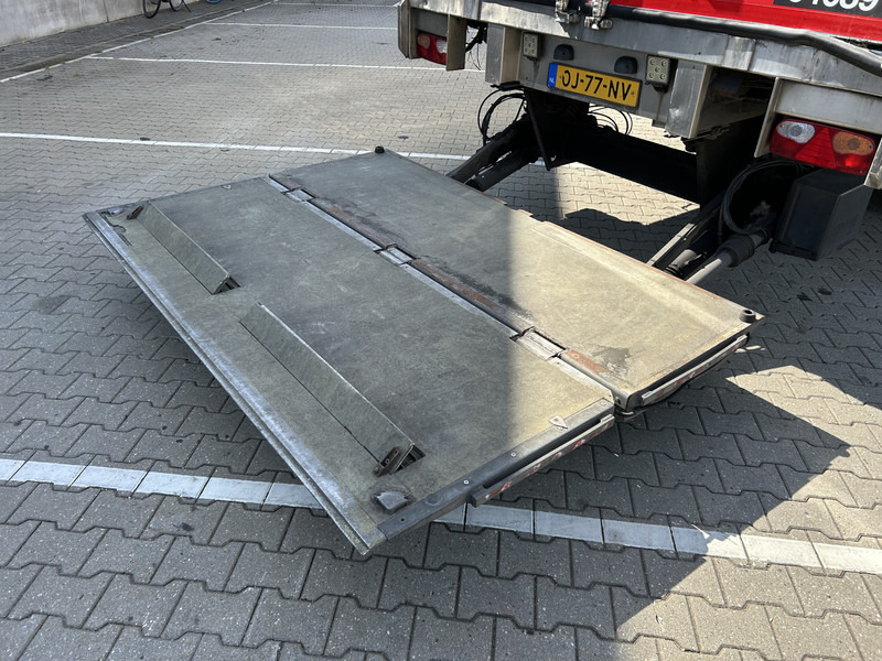 H.T.F. HZO 39 / Carrier Vector 1800 Frigo / Loadlift 2500 kg / APK TUV 01-26 - Polprikolica hladilnik: slika 5 H.T.F. HZO 39 / Carrier Vector 1800 Frigo / Loadlift 2500 kg / APK TUV 01-26 - Polprikolica hladilnik: slika 5