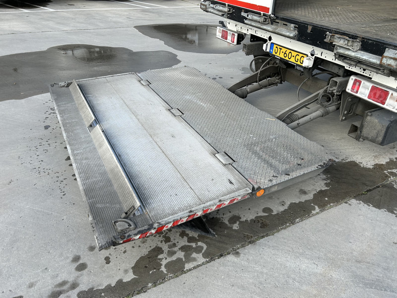 Krone Dry Liner / Box / Loadlift 2000 kg / Disk / APK TUV 11-26 - Polprikolica zabojnik: slika 5 Krone Dry Liner / Box / Loadlift 2000 kg / Disk / APK TUV 11-26 - Polprikolica zabojnik: slika 5