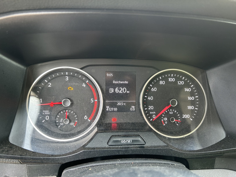 MAN TGE 3.180 2.0 Euro 6 / Box / 412 dkm / Loadlift / Cruise / NL Van - Dostavno vozilo z zabojnikom: slika 4 MAN TGE 3.180 2.0 Euro 6 / Box / 412 dkm / Loadlift / Cruise / NL Van - Dostavno vozilo z zabojnikom: slika 4