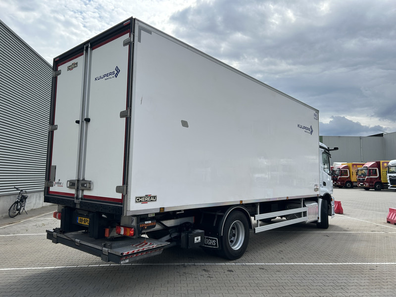 Mercedes-Benz Actros 2124 / Carrier Koeler -30 gr / Chereau Frigo Box / Laadklep / APK 04-26 - Tovornjak hladilnik: slika 2 Mercedes-Benz Actros 2124 / Carrier Koeler -30 gr / Chereau Frigo Box / Laadklep / APK 04-26 - Tovornjak hladilnik: slika 2