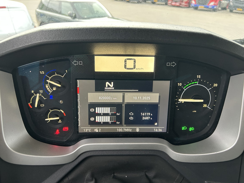 Renault T 380 Comfort / 820 dkm / Curtainside / Loadlift / APK TUV 02-26 - Tovornjak s ponjavo: slika 4 Renault T 380 Comfort / 820 dkm / Curtainside / Loadlift / APK TUV 02-26 - Tovornjak s ponjavo: slika 4