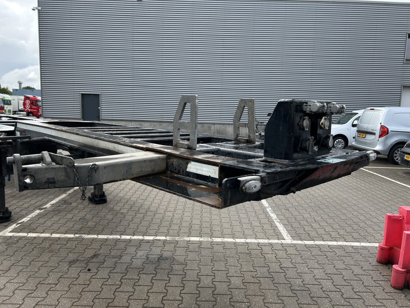 Renders Euro 925 / Container Chassis / 2x 20 - 40 - 45 FT / Drum / APK TUV 07-26 - Kontejnerska polprikolica/ Polprikolica z zamenljivim tovoriščem: slika 3 Renders Euro 925 / Container Chassis / 2x 20 - 40 - 45 FT / Drum / APK TUV 07-26 - Kontejnerska polprikolica/ Polprikolica z zamenljivim tovoriščem: slika 3
