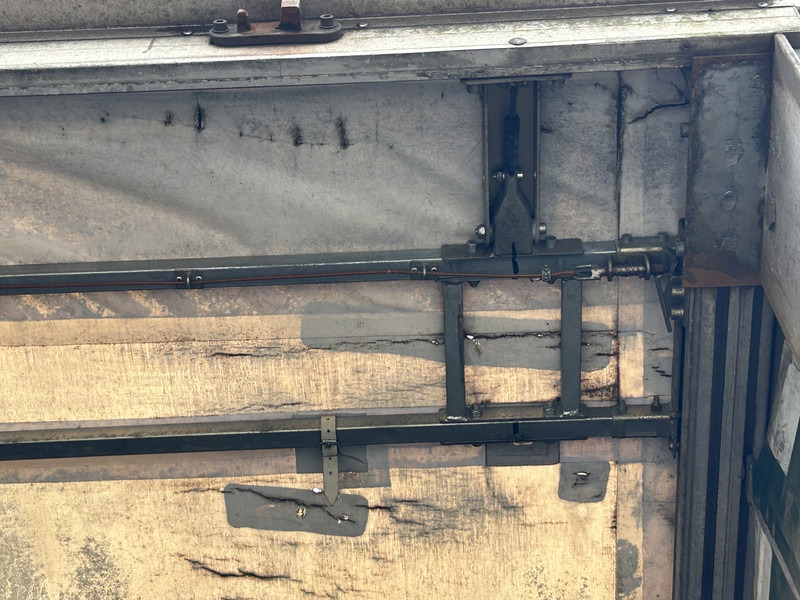 Samro ST39WGPE / Curtainside Trailer / BPW Disk / APK TUV 02-26 - Polprikolica s ponjavo: slika 4 Samro ST39WGPE / Curtainside Trailer / BPW Disk / APK TUV 02-26 - Polprikolica s ponjavo: slika 4