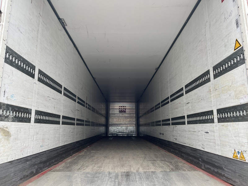 Schmitz Cargobull SCB S2 / Box Trailer / 2 axle / Loadlift / APK TUV 04-26 - Polprikolica zabojnik: slika 3 Schmitz Cargobull SCB S2 / Box Trailer / 2 axle / Loadlift / APK TUV 04-26 - Polprikolica zabojnik: slika 3