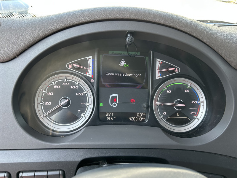DAF CF 410 FT Space Cab / 420 dkm / MX Brake / APK TUV 04-26 - Vlačilec: slika 4 DAF CF 410 FT Space Cab / 420 dkm / MX Brake / APK TUV 04-26 - Vlačilec: slika 4