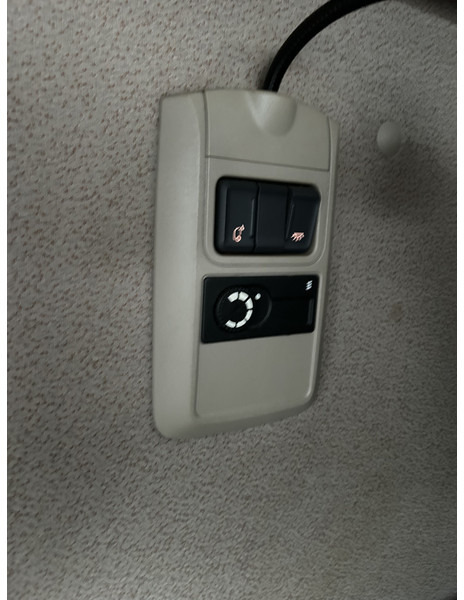 DAF XF 460 FT SC / 766 dkm / New Tacho V2 / 2 Tanks / APK TUV 11-26 lizing DAF XF 460 FT SC / 766 dkm / New Tacho V2 / 2 Tanks / APK TUV 11-26: slika 9 DAF XF 460 FT SC / 766 dkm / New Tacho V2 / 2 Tanks / APK TUV 11-26 lizing DAF XF 460 FT SC / 766 dkm / New Tacho V2 / 2 Tanks / APK TUV 11-26: slika 9